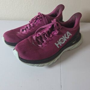 Hoka One One Women's Mach 4 Athletic Running Sneakers Shoes Fuchsia Black Size 8